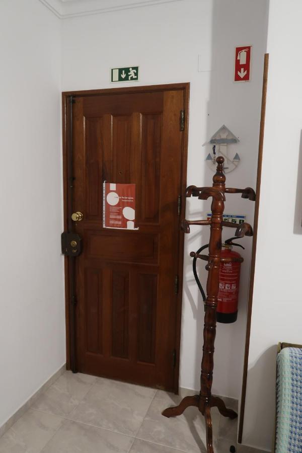 Ancora Guest House Monte Gordo Esterno foto