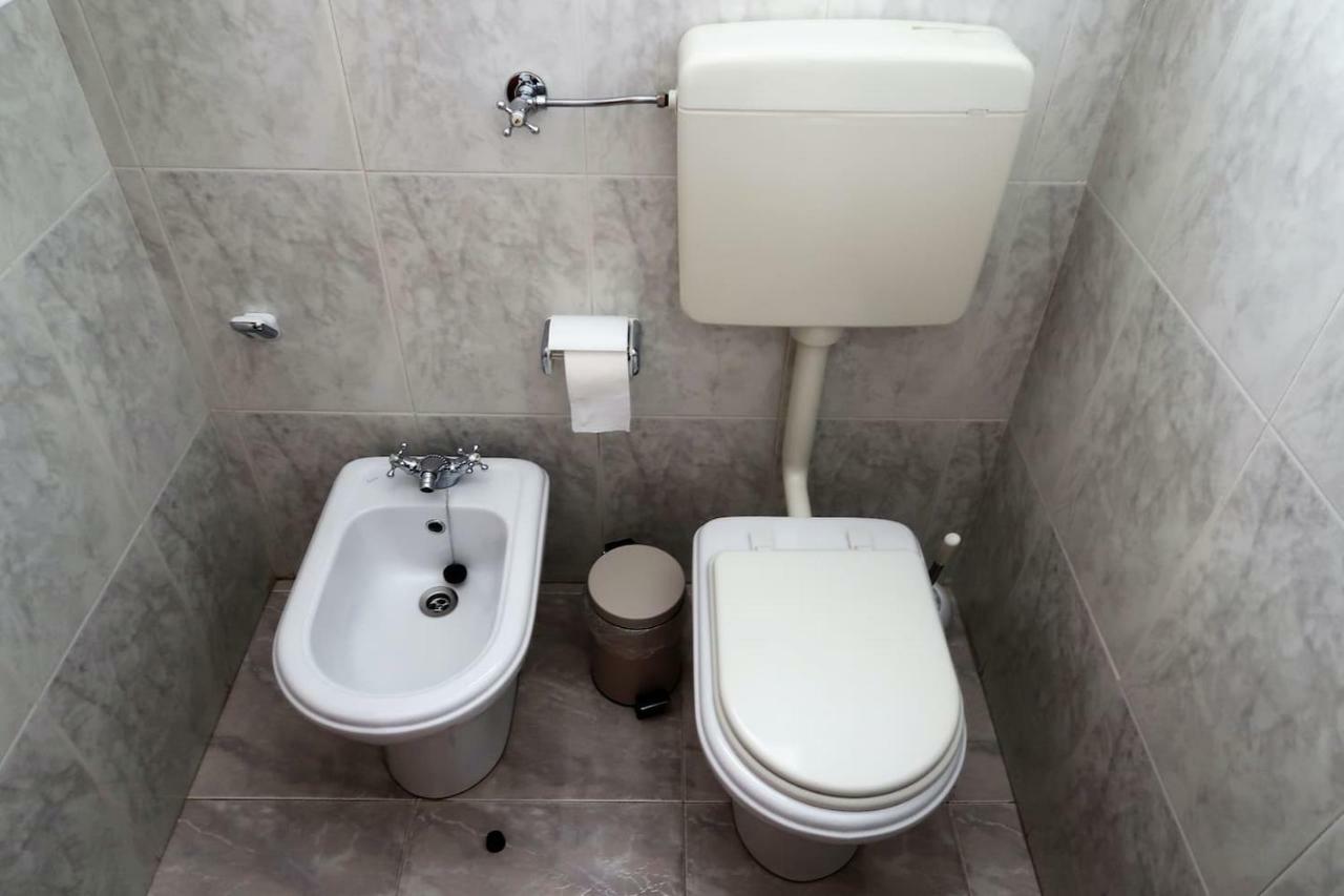 Ancora Guest House Monte Gordo Esterno foto
